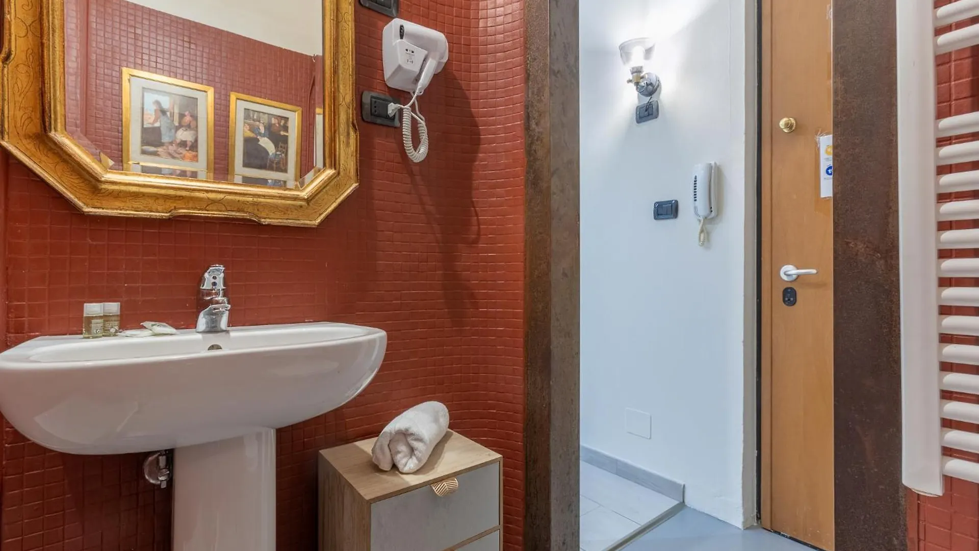 Apartment Piccola Anastasia - Your Cozy Bologna Stay